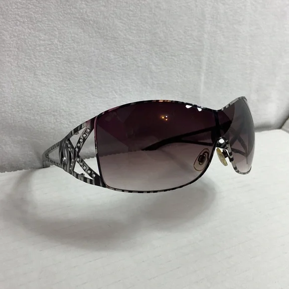 XOXO sunglasses zebra print - Picture 2 of 9